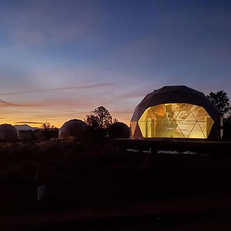 Clear Sky Resorts - Grand Canyon - Unique Sky Domes 瓦莱 外观 照片